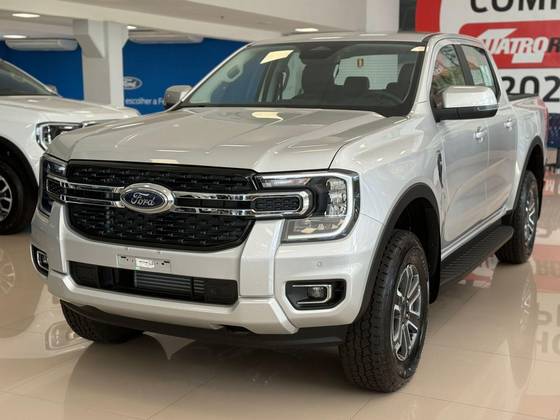 FORD RANGER 3.0 V6 TURBO DIESEL CD XLT 4X4 AUTOMÁTICO FORD RANGER 3.0 V6 TURBO DIESEL CD XLT 4X4 AUTOMÁTICO